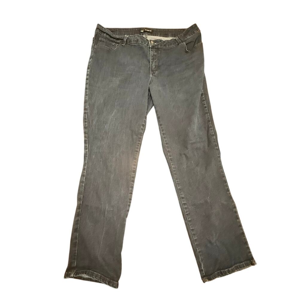 Lee Classic Fit Women's Dark Wash Straight Leg Stretch Denim Jeans Size 18W